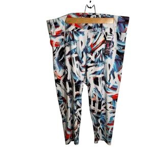 No Boundaries Super Soft Capri Legging White Neon Geometric XXL 19